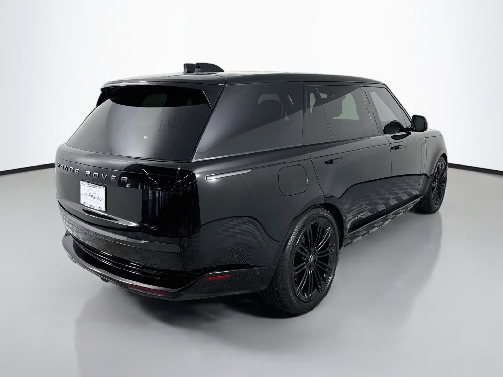 Used 2025 Land Rover Range Rover Long Wheelbase Autobiography AWD/4WD image 9