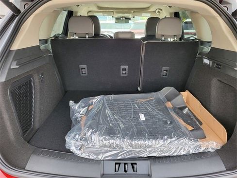 New 2026 Lincoln Corsair Reserve image 19