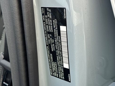 New 2026 Volvo XC60 B5 Ultra w/ Climate Package PRO image 35