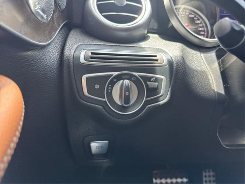 Used 2018 Mercedes-Benz C 300 4MATIC Coupe image 17