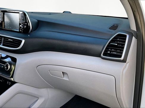 Used 2019 Hyundai Tucson SE image 20