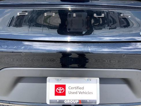 Used 2026 Toyota Prius LE FWD image 10