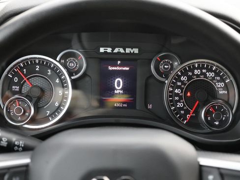 Used 2025 RAM 1500 Tradesman image 19