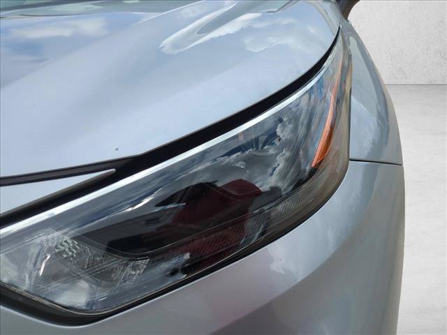 Used 2022 Toyota Highlander XLE AWD/4WD image 9