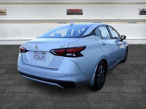 Used 2020 Nissan Versa SV image 7