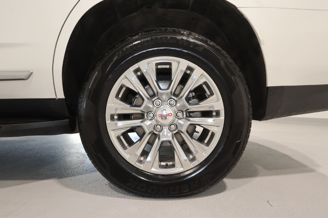 Used 2024 GMC Yukon Denali AWD/4WD image 36