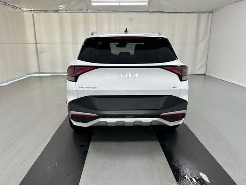 Certified 2023 Kia Sportage EX image 21