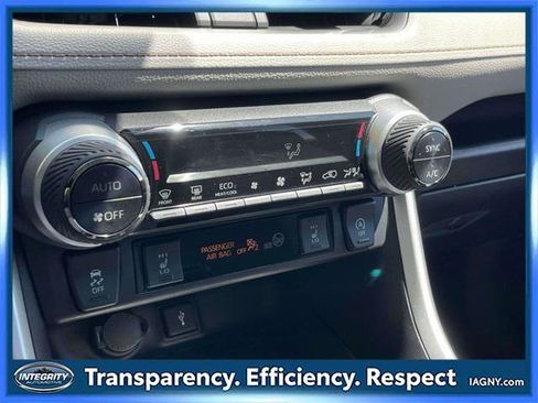 Certified 2022 Toyota RAV4 XLE w/ Convenience Package image 31