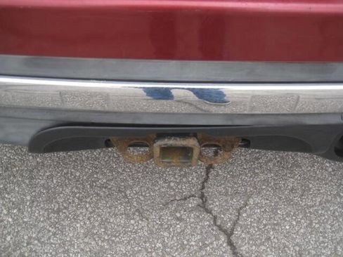 Used 2014 Nissan Pathfinder S image 12