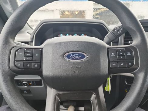 Used 2023 Ford F150 XLT AWD/4WD image 14