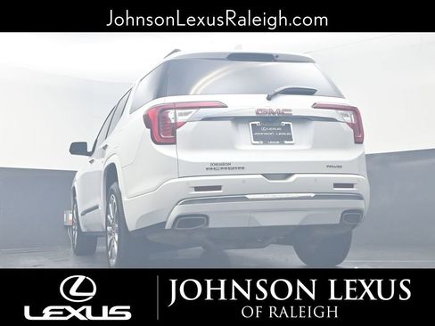 Used 2023 GMC Acadia Denali w/ Denali Ultimate Package image 19