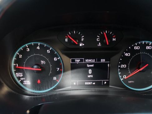 Used 2021 Chevrolet Malibu LT FWD image 24