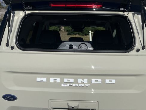 New 2025 Ford Bronco Sport Badlands w/ Sasquatch Badlands Package image 25