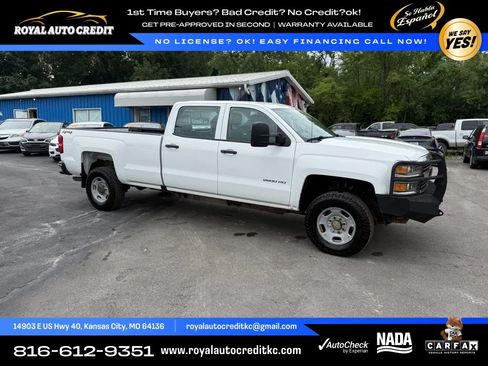 Used 2018 Chevrolet Silverado 2500 W/T AWD/4WD image 8