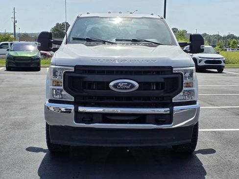 Used 2022 Ford F350 XL w/ Power Equipment Group AWD/4WD image 2