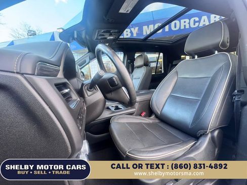 Used 2023 GMC Yukon SLT image 10