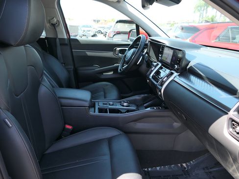 Used 2023 Kia Sorento EX w/ Panoramic Sunroof Package FWD image 26