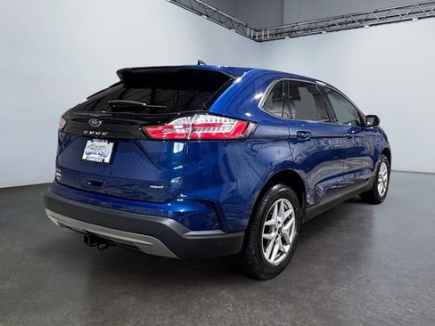 Used 2024 Ford Edge SEL w/ Convenience Package image 5