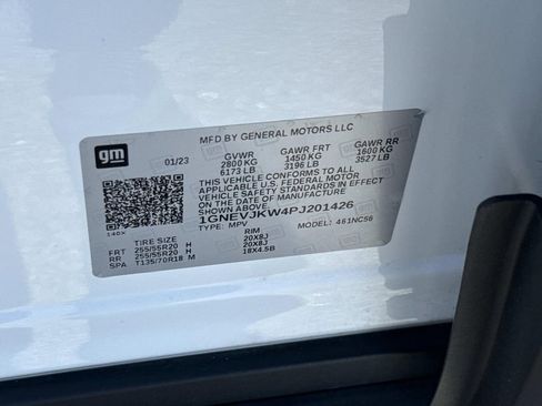 Used 2023 Chevrolet Traverse RS AWD/4WD image 32