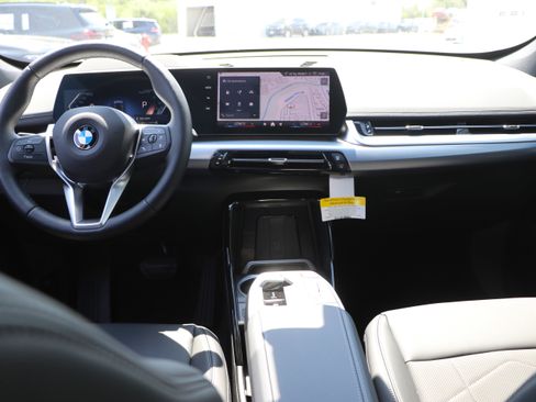 Used 2025 BMW X1 xDrive28i w/ Premium Package AWD/4WD image 29