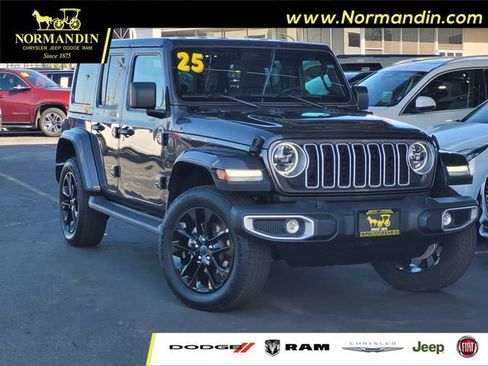 Certified 2025 Jeep Wrangler Unlimited Sahara image 1