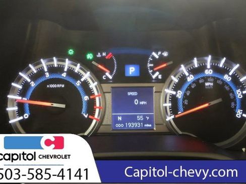 Used 2019 Toyota 4Runner SR5 AWD/4WD image 17