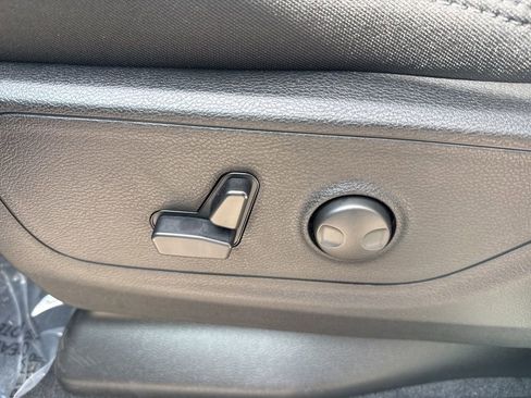 New 2026 RAM 1500 Big Horn image 8