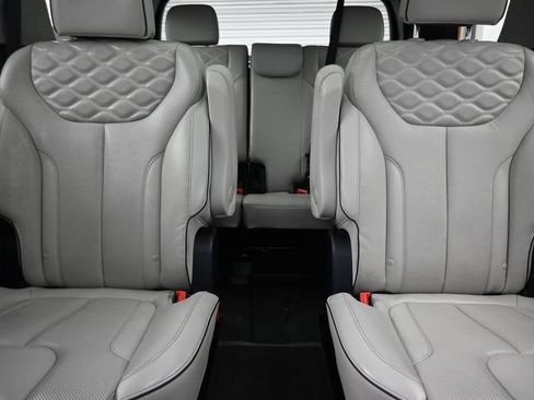 Used 2022 Hyundai Palisade Limited FWD image 33