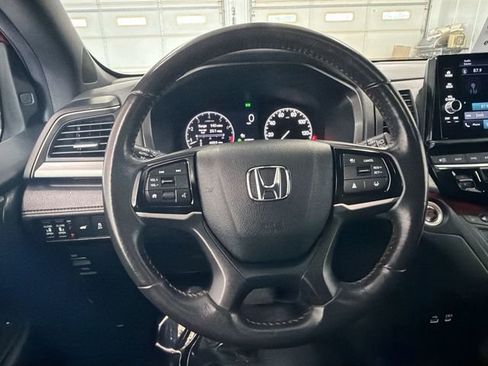 Used 2025 Honda Odyssey Sport-L image 36