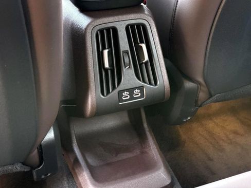 Used 2025 BMW X1 M35i w/ Shadowloine Package image 16