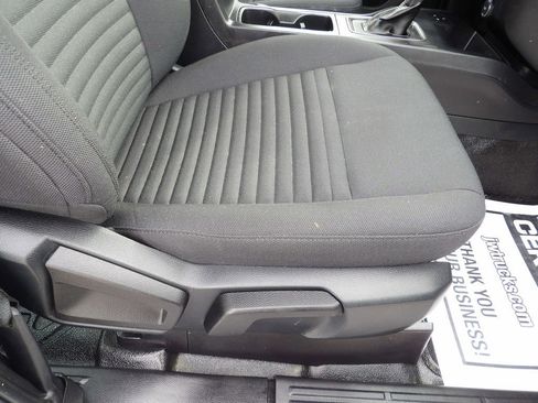 Used 2020 Ford Ranger XL image 37