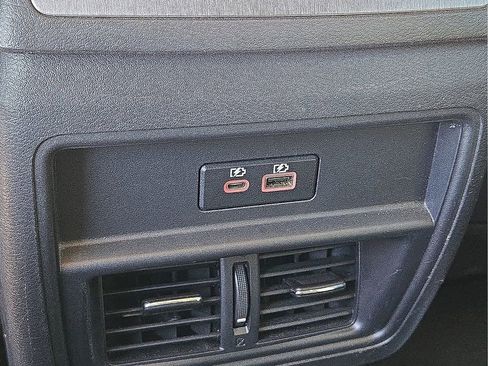 Used 2023 Nissan Murano SV image 17