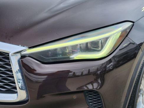 Used 2020 INFINITI QX50 Sensory w/ Proactive Package FWD image 9