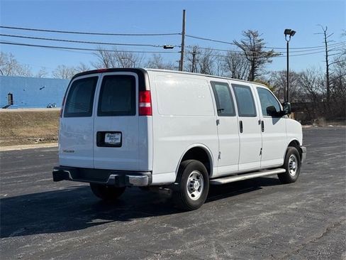 Used 2023 Chevrolet Express 2500 Work Van w/ Driver Convenience Package image 3