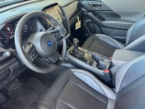 Certified 2025 Subaru Crosstrek 2.5i Limited AWD/4WD image 11