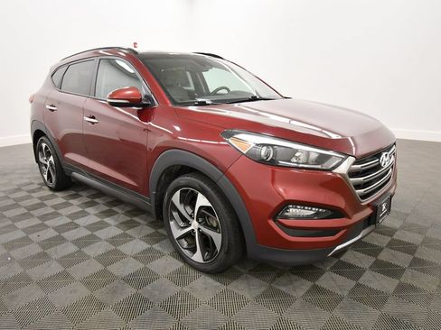 Used 2016 Hyundai Tucson Limited w/ Option Group 03 AWD/4WD image 10