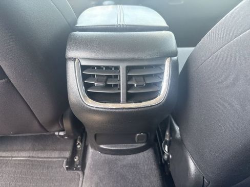 Certified 2022 Chevrolet Malibu LT FWD image 20