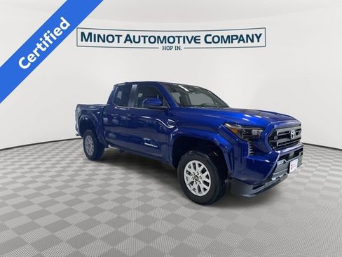 Used 2024 Toyota Tacoma SR5 AWD/4WD image 2