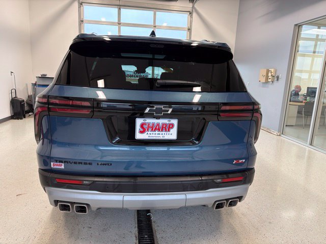 Used 2026 Chevrolet Traverse Z71 w/ Enhanced Driving Package AWD/4WD image 8