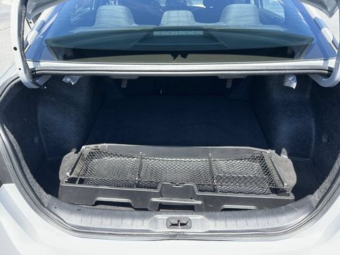 Used 2024 Nissan Altima 2.5 SV AWD/4WD image 33