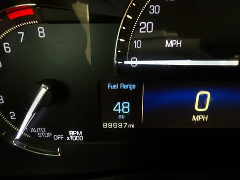 Used 2019 Cadillac XT5 Luxury FWD image 9