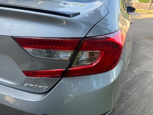 Used 2021 Honda Accord Sport image 18
