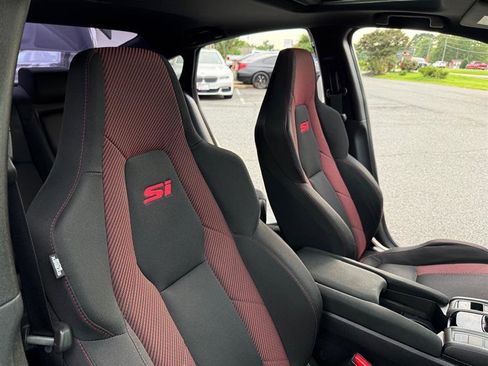 Used 2020 Honda Civic Si image 15