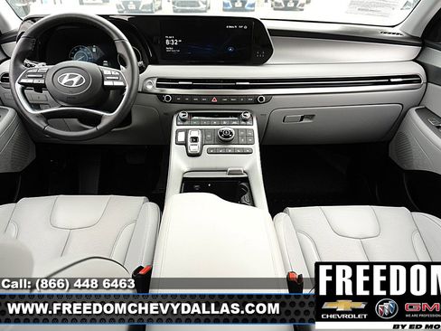 Used 2025 Hyundai Palisade SEL AWD/4WD image 7