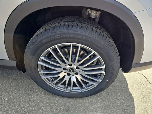 New 2026 Mercedes-Benz GLC 300 image 35