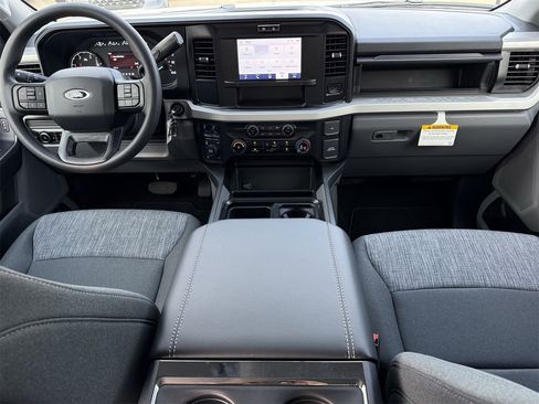 New 2026 Ford F250 XLT w/ XLT Premium Package image 38