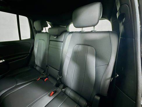 New 2026 Mercedes-Benz GLB 250 4MATIC image 24