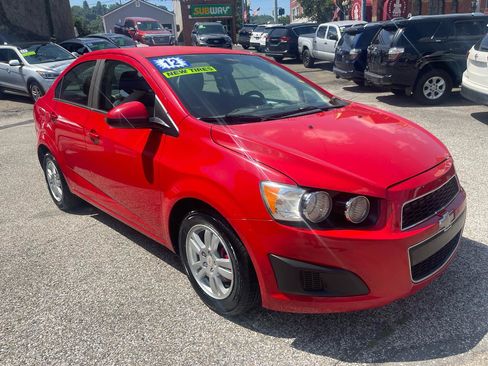 Used 2012 Chevrolet Sonic LT FWD image 4
