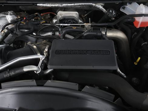Used 2025 GMC Sierra 3500 SLE w/ SLE Convenience Package AWD/4WD image 19