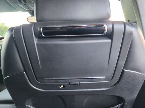 Used 2010 Cadillac SRX Premium image 69